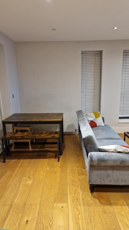 London City Apartment Ealing Dış mekan fotoğraf