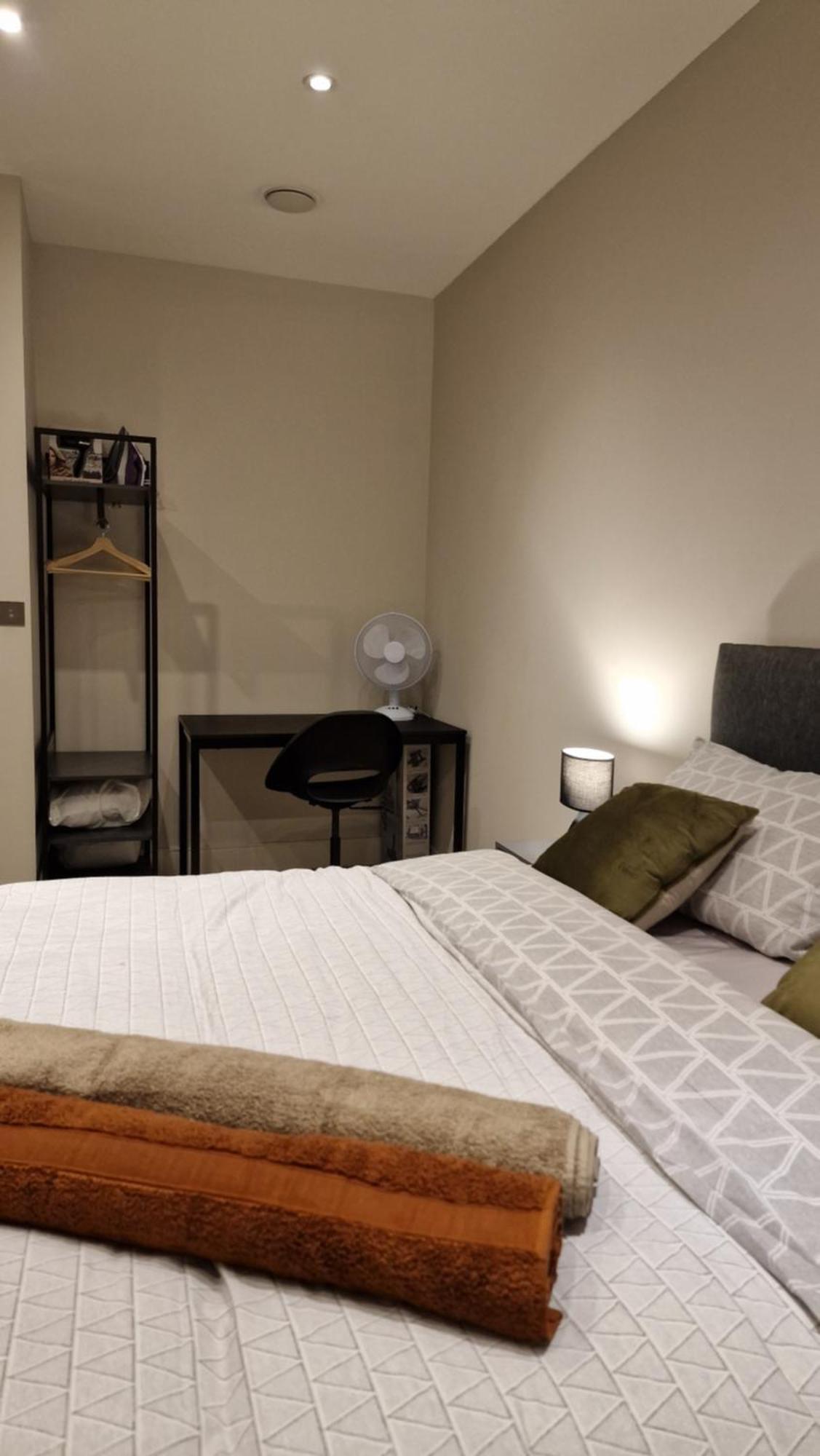 London City Apartment Ealing Dış mekan fotoğraf